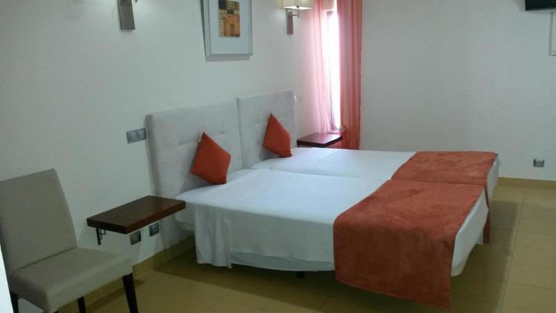 Hotel Praia Sol Куартейра Екстер'єр фото